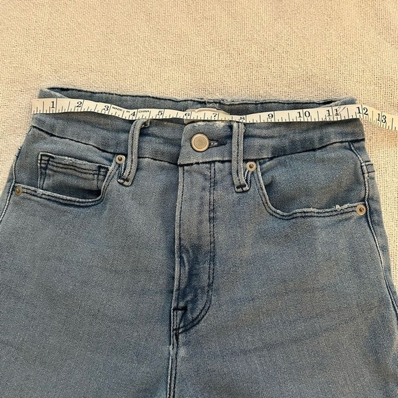 Good American Good Legs Straight Jeans Size 2/26 Blue 449 Wash High Rise Denim - Picture 11 of 15